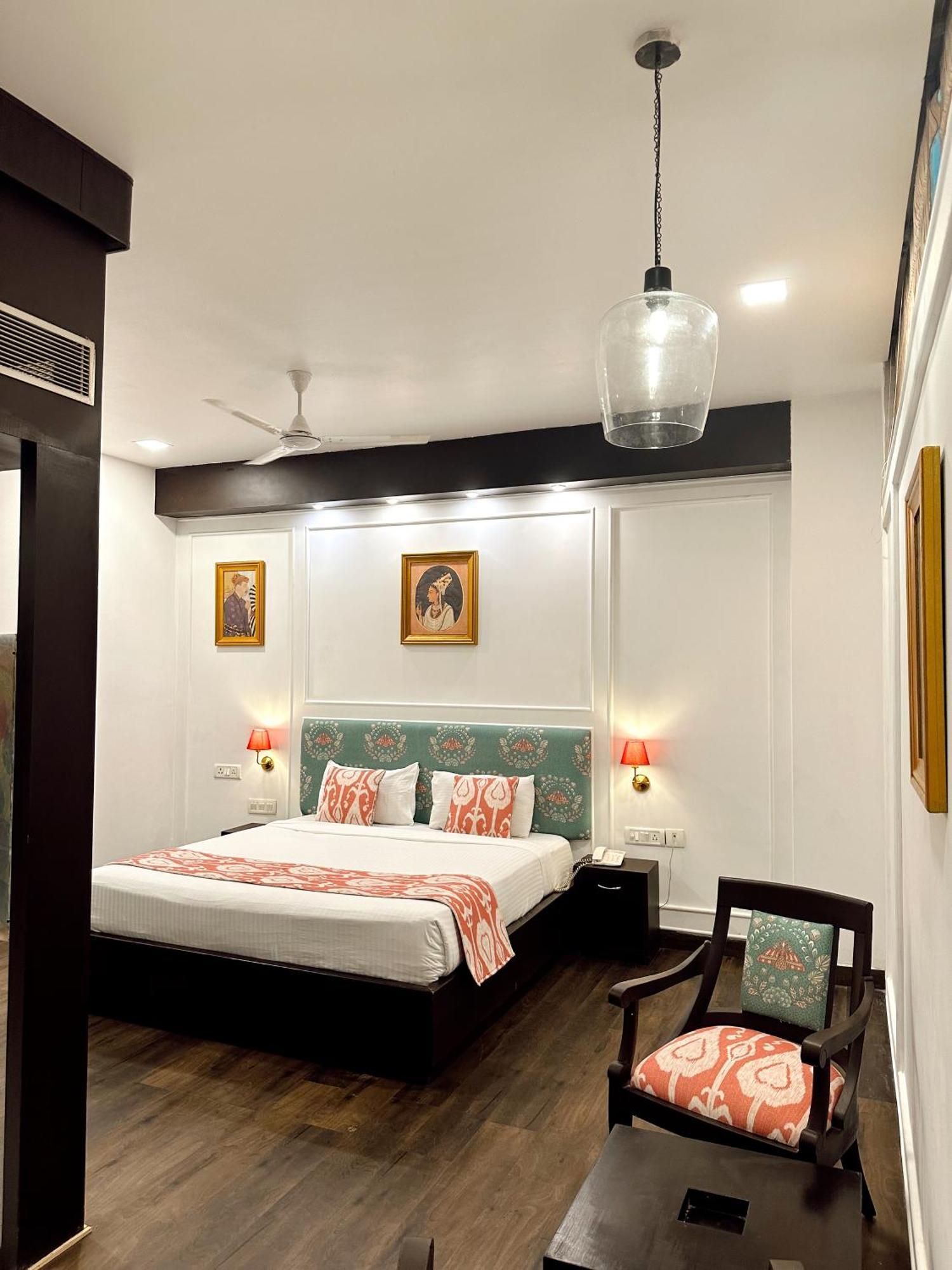 Hotel Atulyaa Taj Агра Экстерьер фото