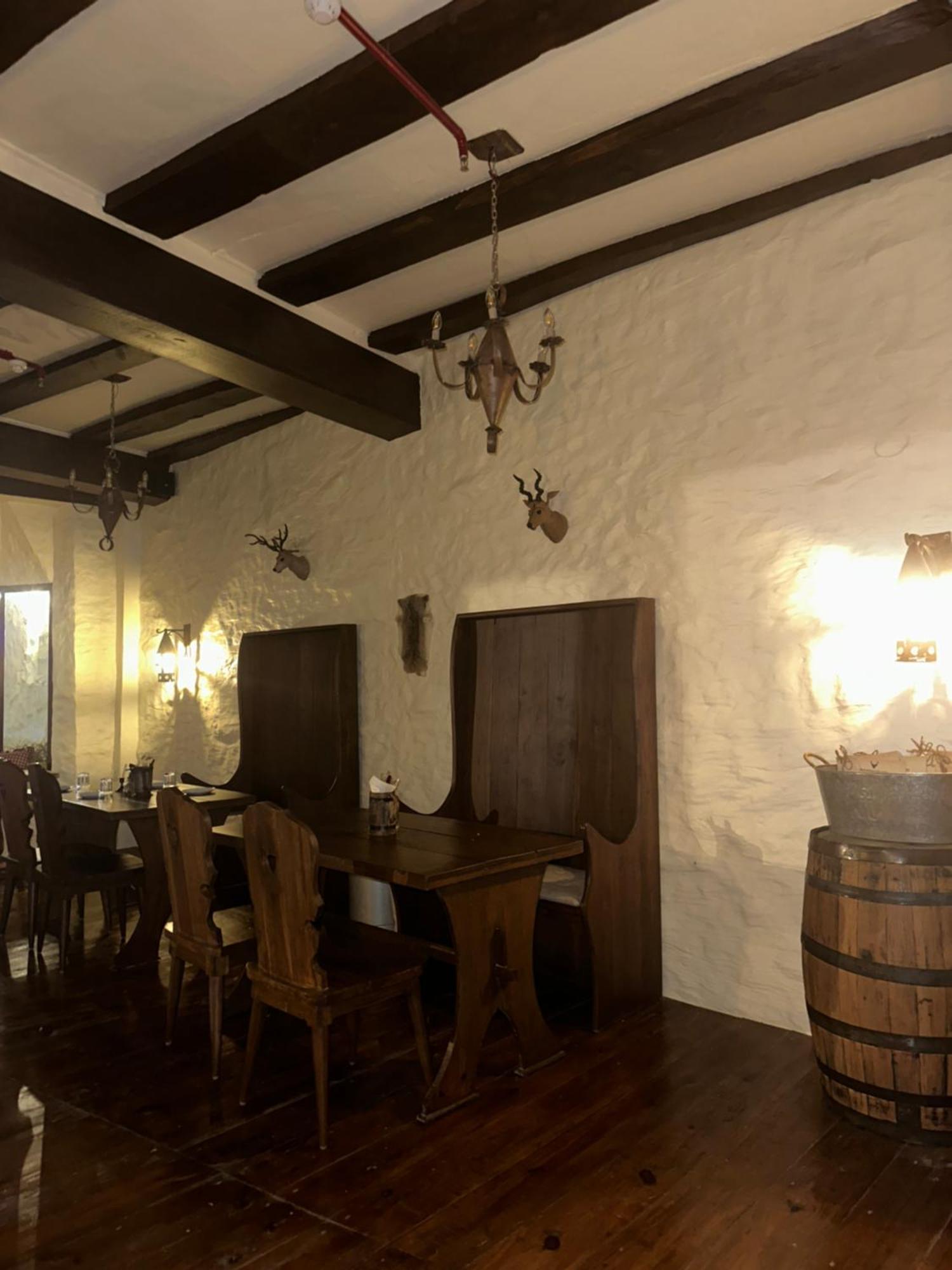 Hotel Atulyaa Taj Агра Экстерьер фото